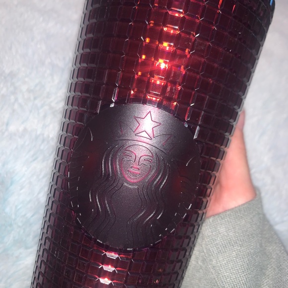 Starbucks cup - Picture 2 of 5